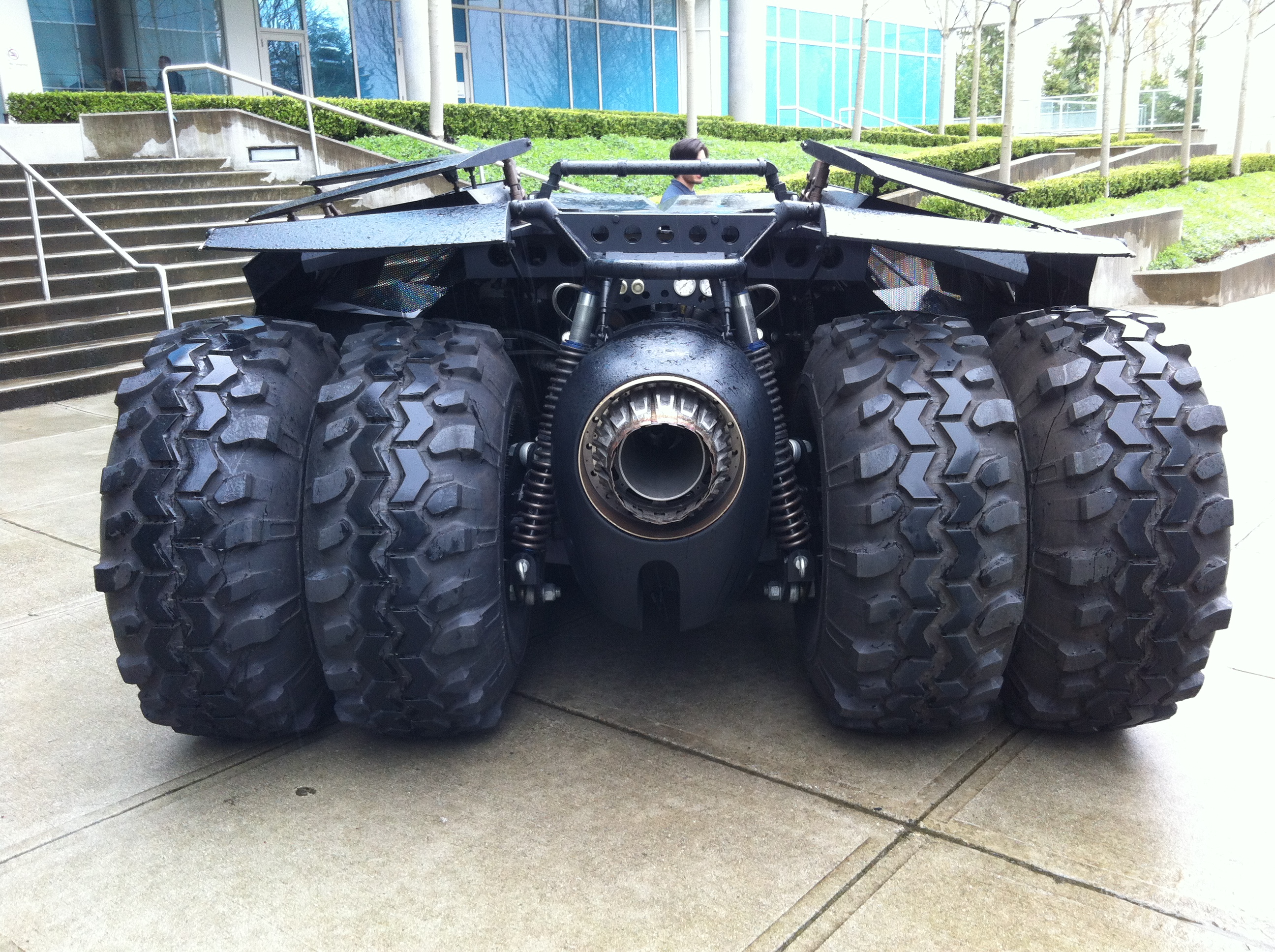 Batmobile tumbler moundji